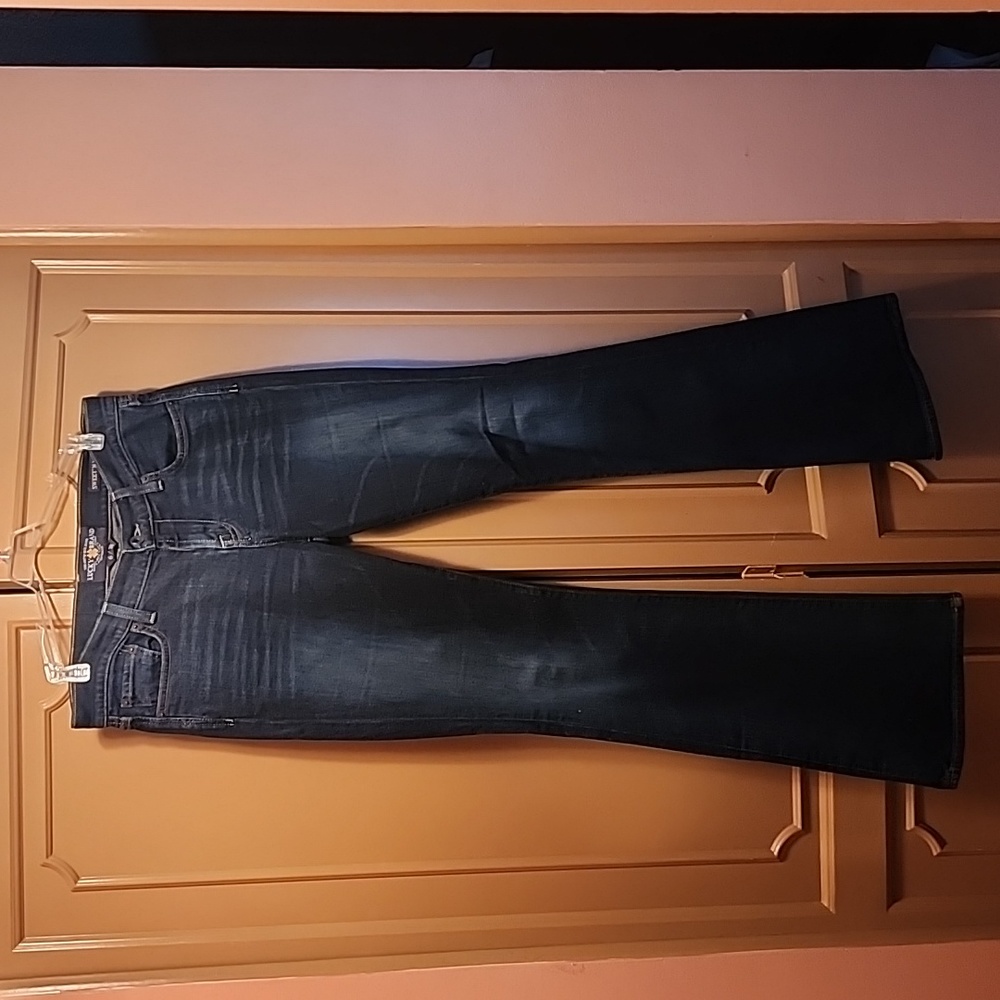 Vintage Lucky Brand Sweet and Low flare jeans